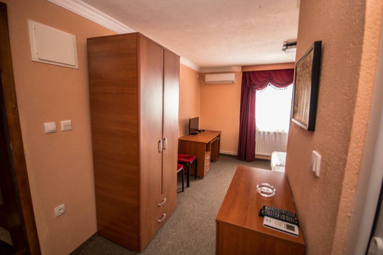 Hotel Drumski Raj Svilajnac Dış mekan fotoğraf