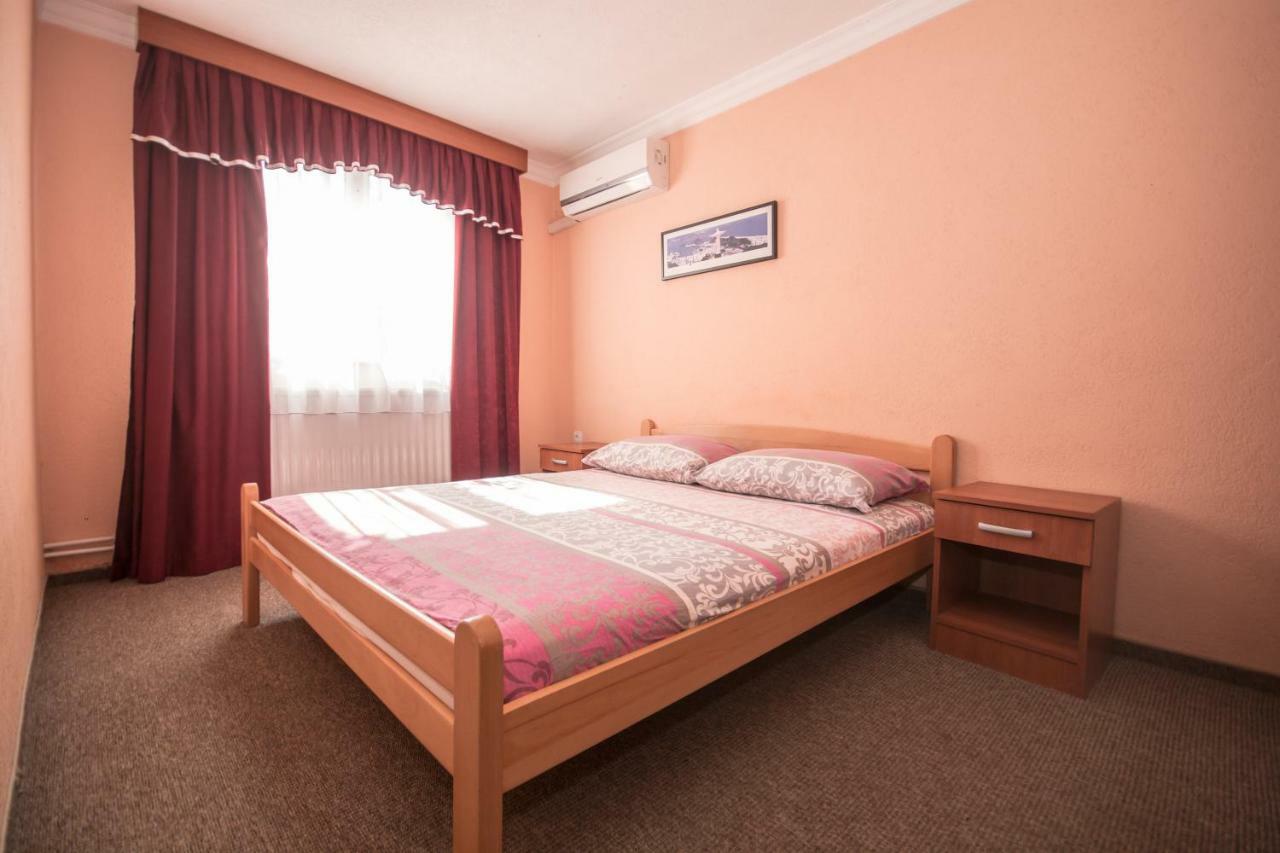Hotel Drumski Raj Svilajnac Dış mekan fotoğraf